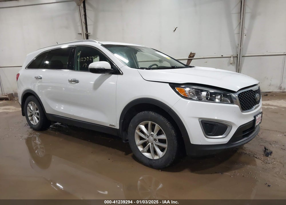 2017 KIA SORENTO 2.4L LX VIN: 5XYPGDA35HG243965