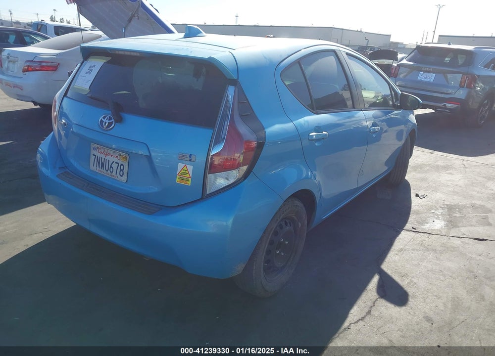 2015 TOYOTA PRIUS C TWO VIN: JTDKDTB36F1107742