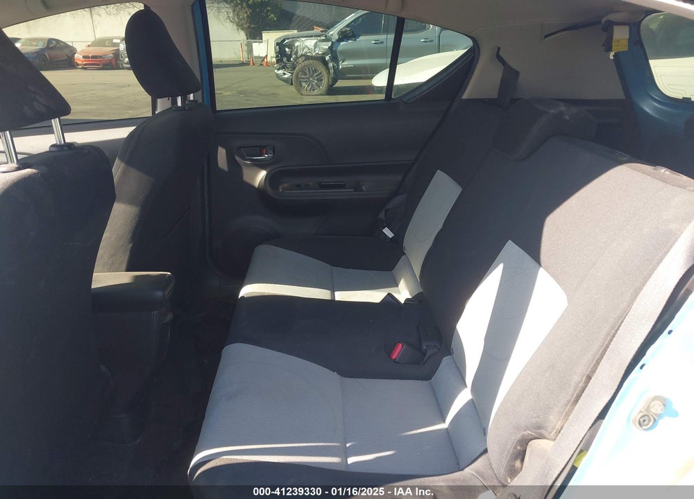 2015 TOYOTA PRIUS C TWO VIN: JTDKDTB36F1107742