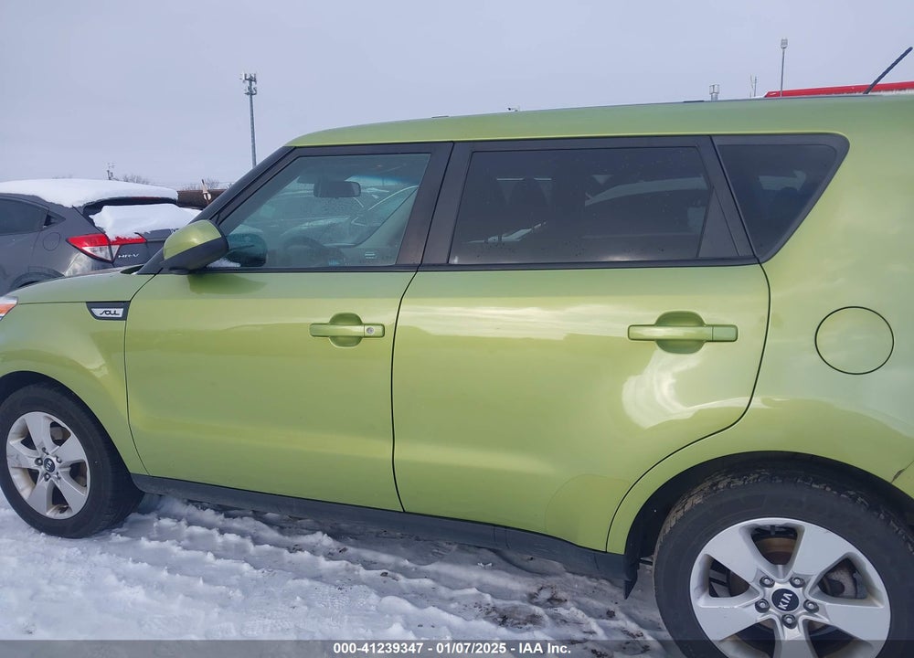 2018 KIA SOUL VIN: KNDJN2A29J7897765