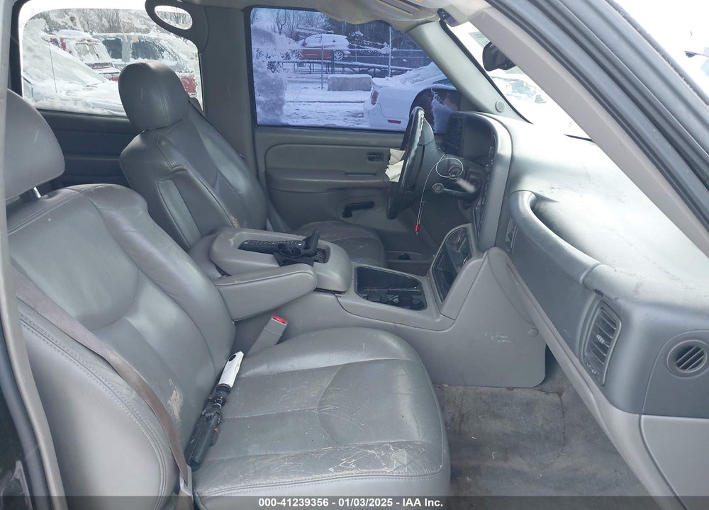 2004 CHEVROLET TAHOE Z71 VIN: 1GNEK13Z94R285273