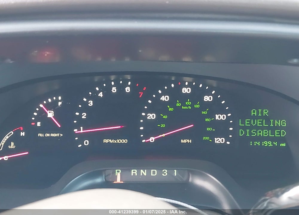 2000 LINCOLN CONTINENTAL VIN: 1LNHM97V3YY780002
