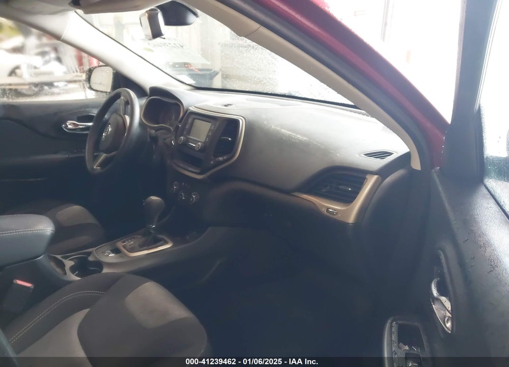 2017 JEEP CHEROKEE SPORT FWD VIN: 1C4PJLAB1HW547980