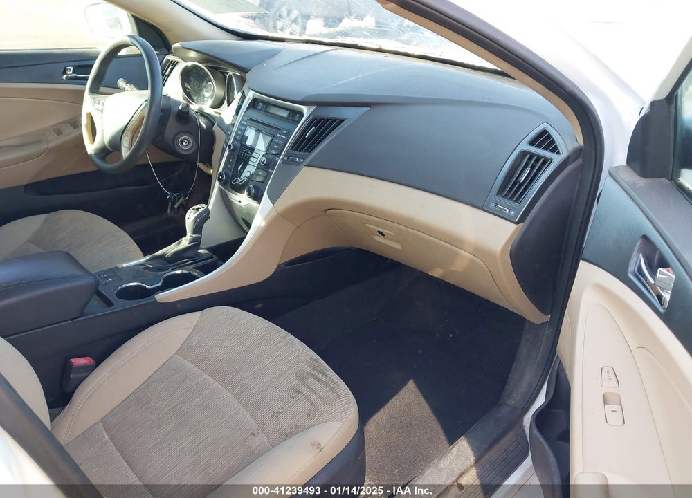 2013 HYUNDAI SONATA GLS VIN: 5NPEB4AC7DH801470