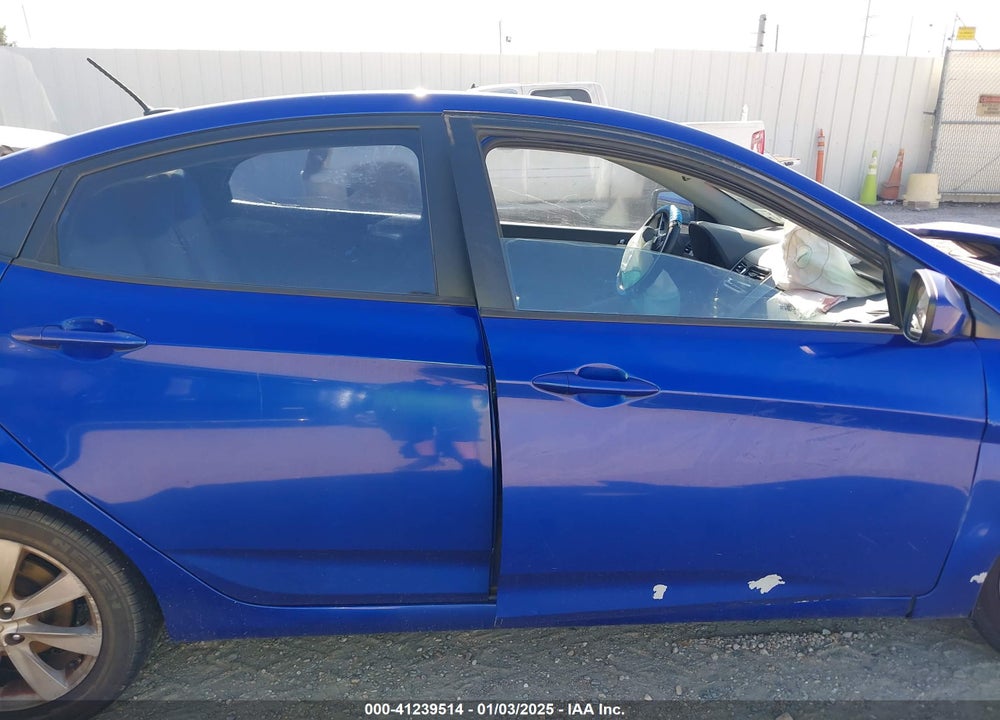 2013 HYUNDAI ACCENT VIN: KMHCU4AE8DU382694