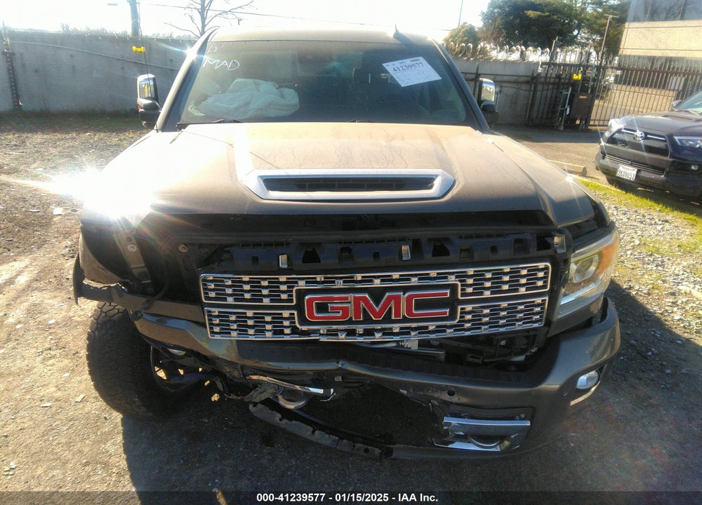 2018 GMC SIERRA 2500HD VIN: 1GT12UEY4JF246262