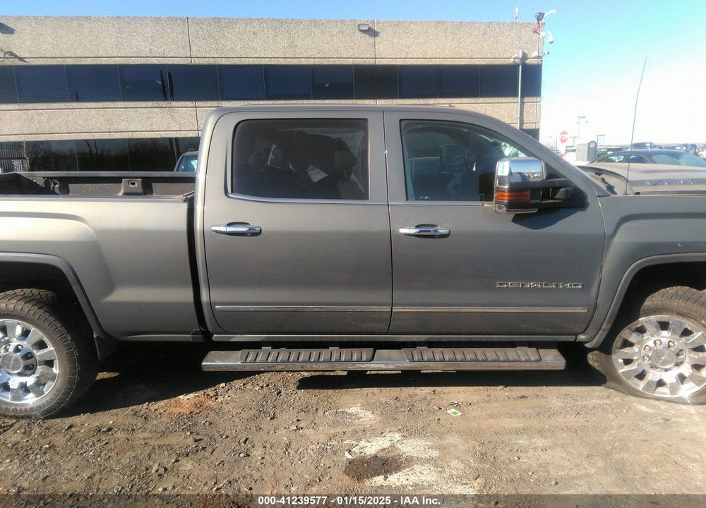 2018 GMC SIERRA 2500HD VIN: 1GT12UEY4JF246262