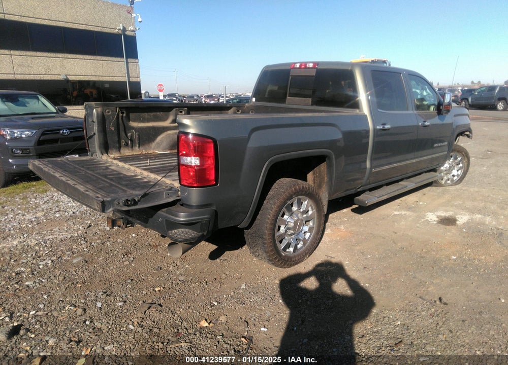 2018 GMC SIERRA 2500HD VIN: 1GT12UEY4JF246262
