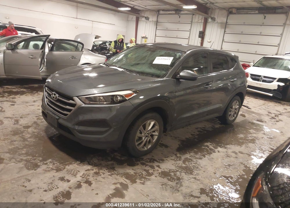 2017 HYUNDAI TUCSON SE VIN: KM8J23A48HU547440