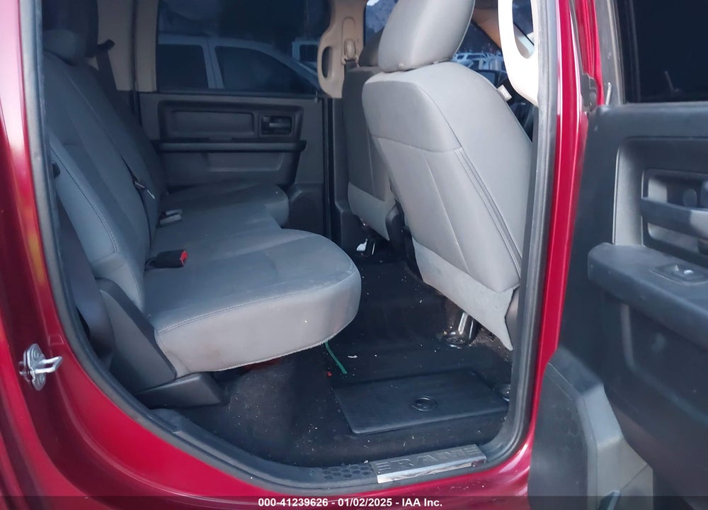 2015 RAM 1500 EXPRESS VIN: 1C6RR6KT8FS506235
