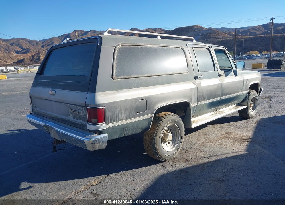 1988 CHEVROLET SUBURBAN V200 VIN: 1GNGV26K9JF129462