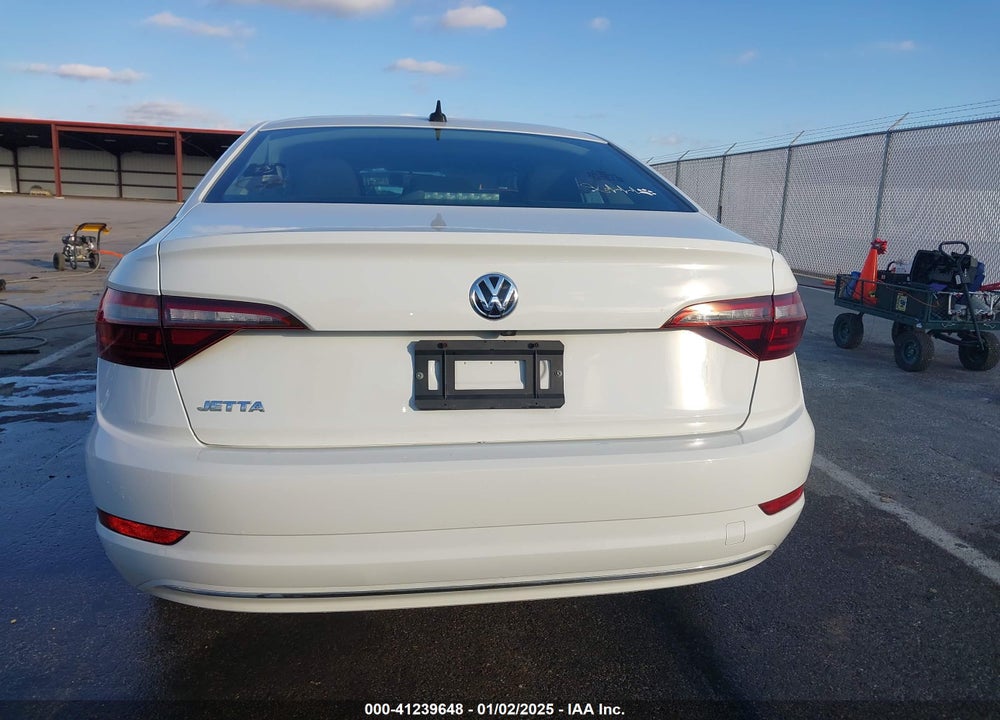 2020 VOLKSWAGEN JETTA VIN: 3VWN57BUXLM029634