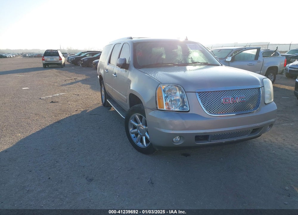 2009 GMC YUKON XL 1500 DENALI VIN: 1GKFC062X9R274992