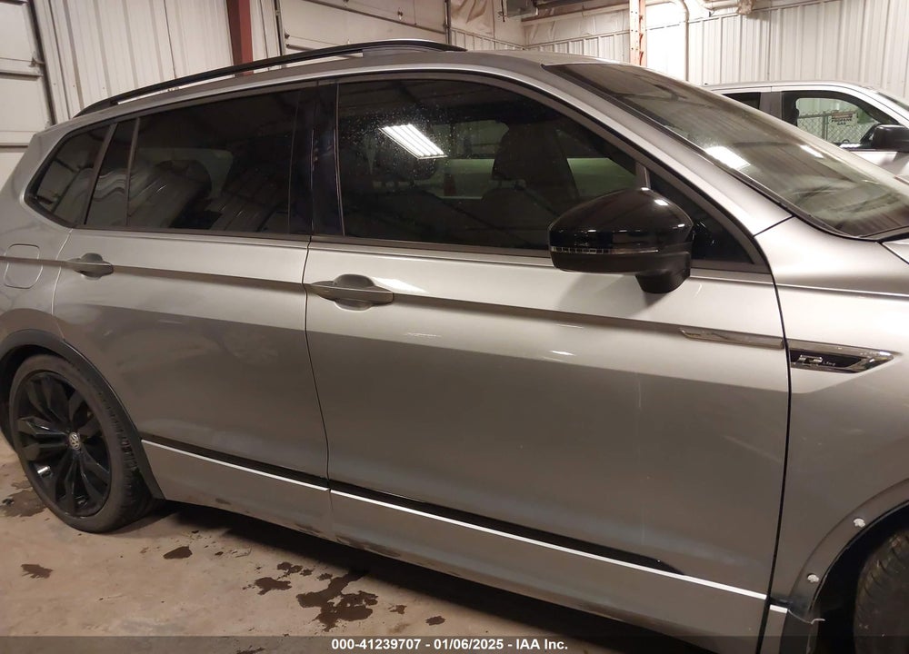 2020 VOLKSWAGEN TIGUAN 2.0T SE/2.0T SE R-LINE BLACK/2.0T SEL VIN: 3VV2B7AX7LM121604