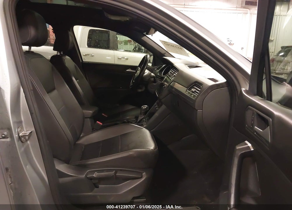2020 VOLKSWAGEN TIGUAN 2.0T SE/2.0T SE R-LINE BLACK/2.0T SEL VIN: 3VV2B7AX7LM121604