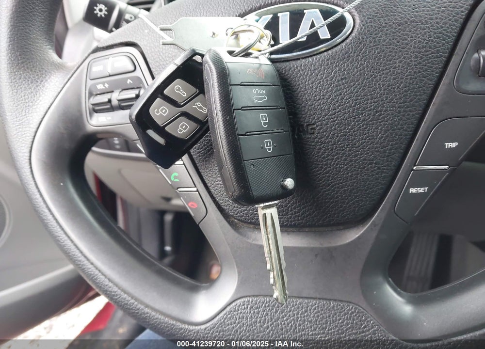 2015 KIA FORTE VIN: KNAFX4A60F5430281
