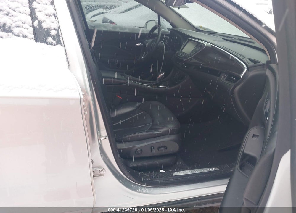 2019 BUICK ENVISION AWD PREMIUM II VIN: LRBFX4SX2KD097011