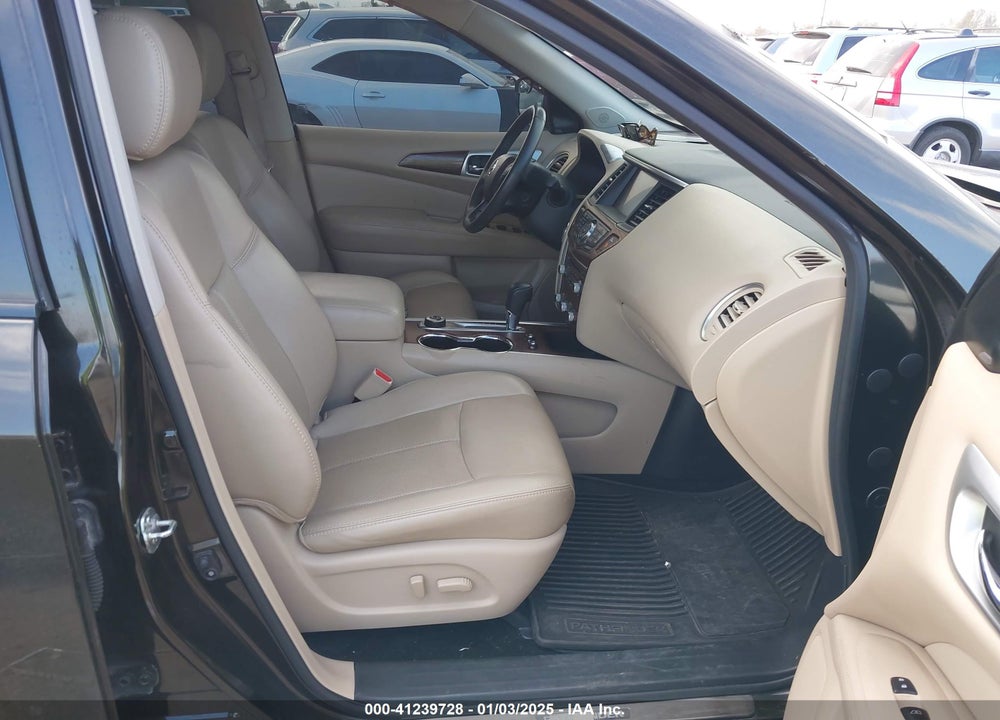 2017 NISSAN PATHFINDER PLATINUM/S/SL/SV VIN: 5N1DR2MM9HC614597