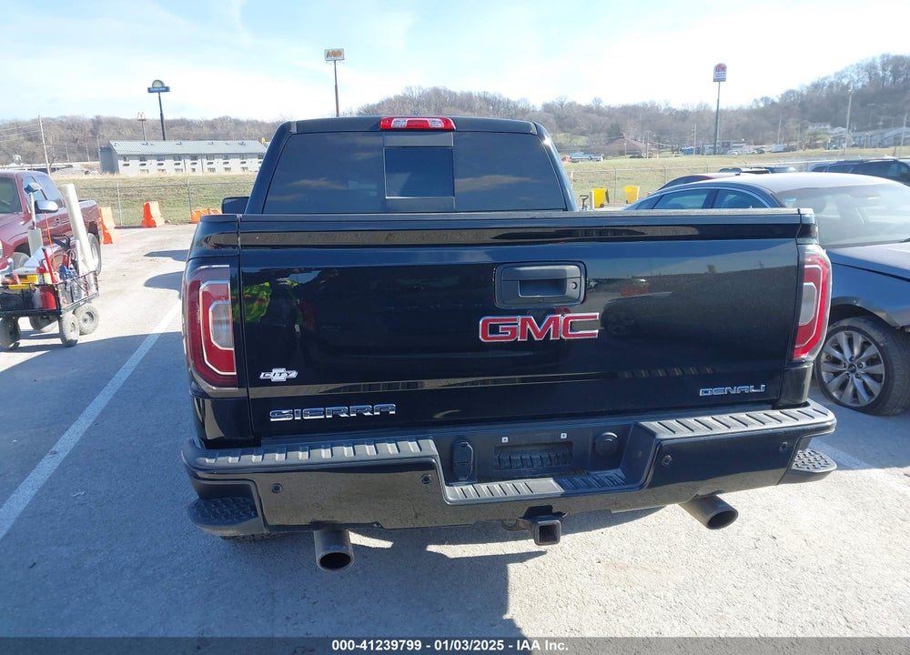 2017 GMC SIERRA 1500 DENALI VIN: 3GTU2PEJ8HG283812