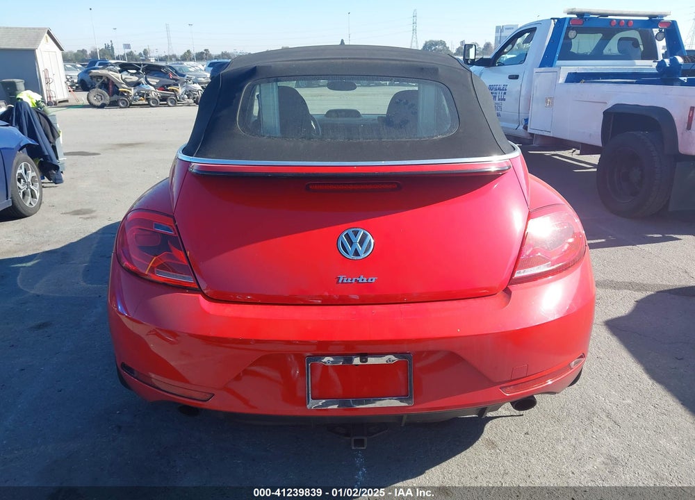 2014 VOLKSWAGEN BEETLE VIN: 3VW7T7AT2EM800372