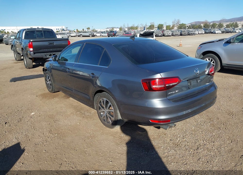 2017 VOLKSWAGEN JETTA 1.4T SE VIN: 3VWB67AJ6HM398585