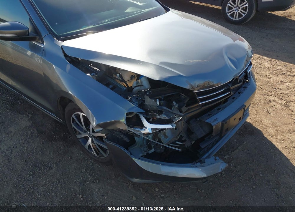 2017 VOLKSWAGEN JETTA 1.4T SE VIN: 3VWB67AJ6HM398585