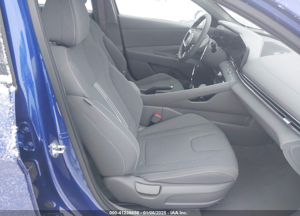 2024 HYUNDAI ELANTRA VIN: KMHLM4DGXRU784754
