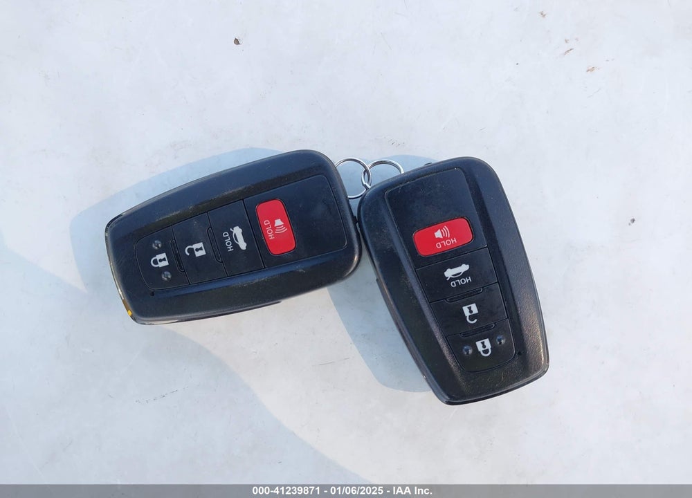 2022 TOYOTA COROLLA VIN: JTDEAMDE7NJ039895