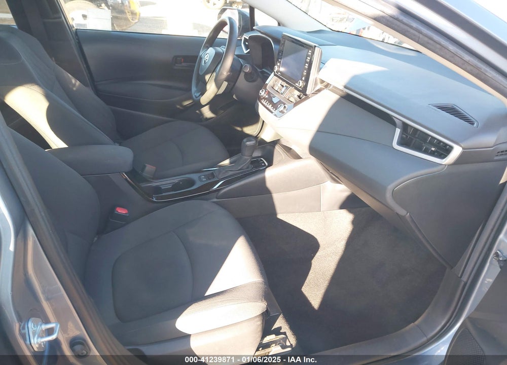 2022 TOYOTA COROLLA VIN: JTDEAMDE7NJ039895