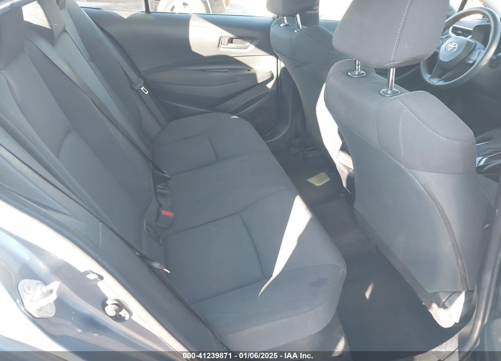 2022 TOYOTA COROLLA VIN: JTDEAMDE7NJ039895