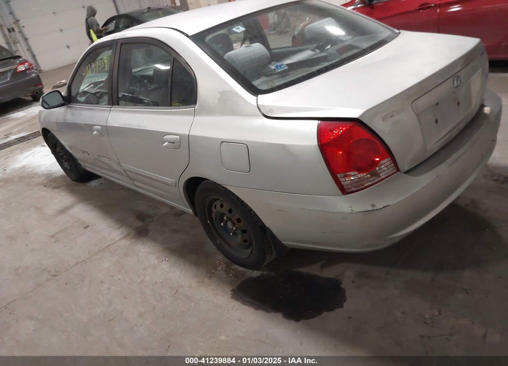2005 HYUNDAI ELANTRA GLS/GT VIN: KMHDN46D25U017883