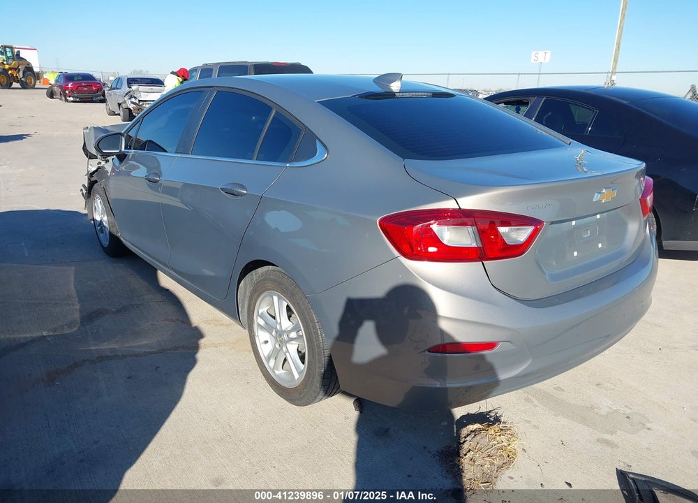 2018 CHEVROLET CRUZE LT AUTO VIN: 1G1BE5SM7J7238016