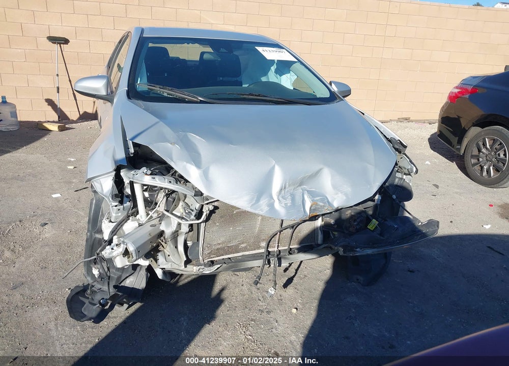 2018 TOYOTA COROLLA VIN: 2T1BURHE2JC122643