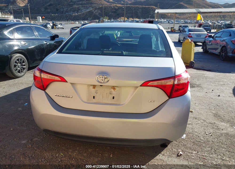 2018 TOYOTA COROLLA VIN: 2T1BURHE2JC122643
