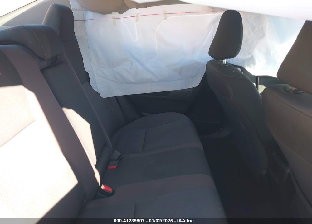 2018 TOYOTA COROLLA VIN: 2T1BURHE2JC122643