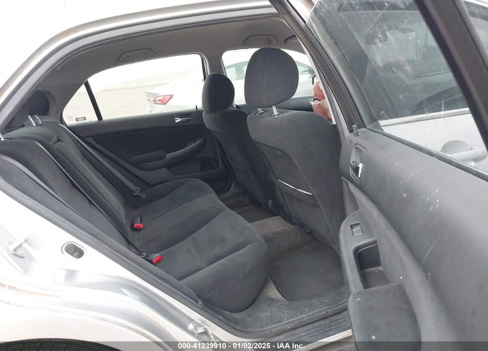 2007 HONDA ACCORD 2.4 LX VIN: 3HGCM56447G700085