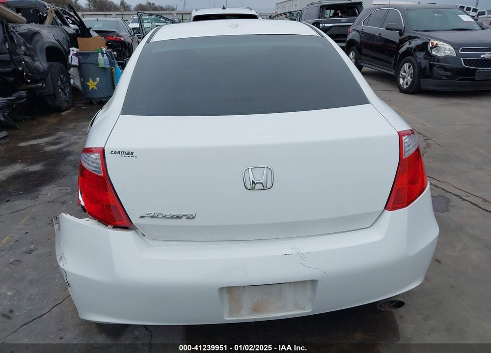 2010 HONDA ACCORD VIN: 1HGCS1B83AA017419