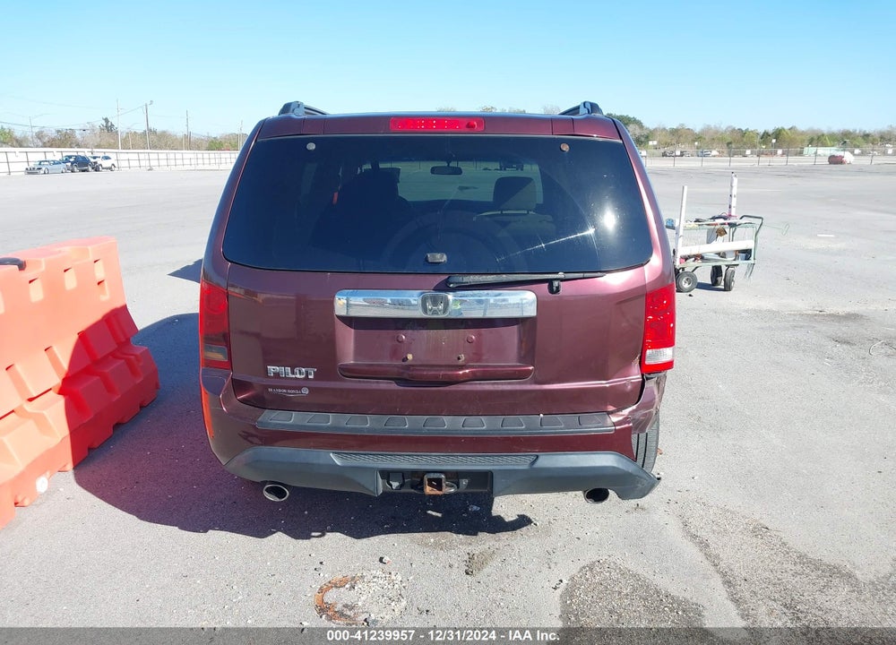 2012 HONDA PILOT EX VIN: 5FNYF3H46CB039269