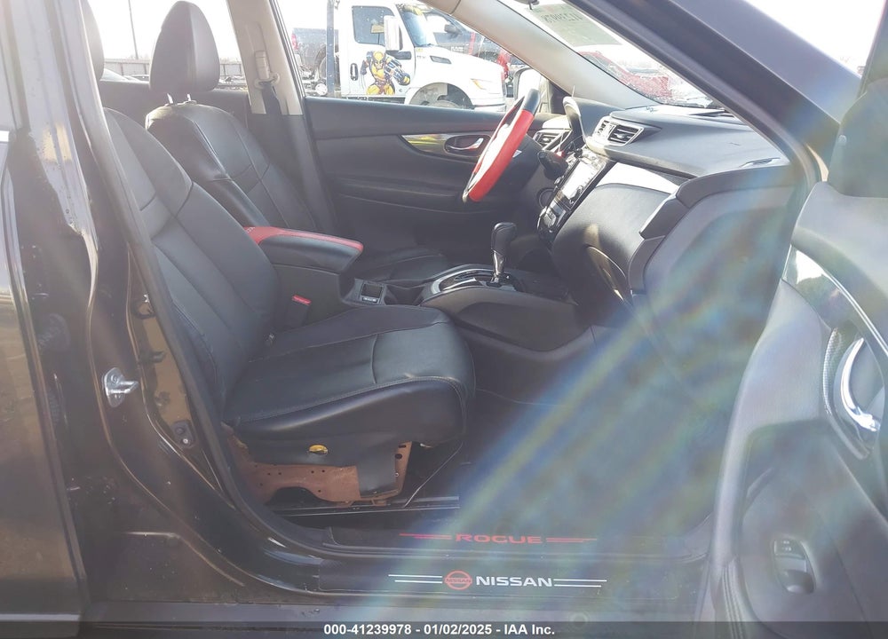 2014 NISSAN ROGUE SL VIN: 5N1AT2MV5EC824865