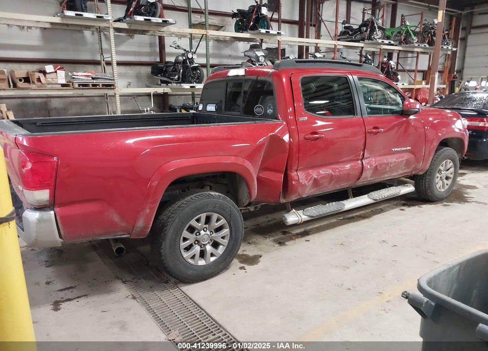 2017 TOYOTA TACOMA SR5 V6 VIN: 5TFDZ5BN8HX018651