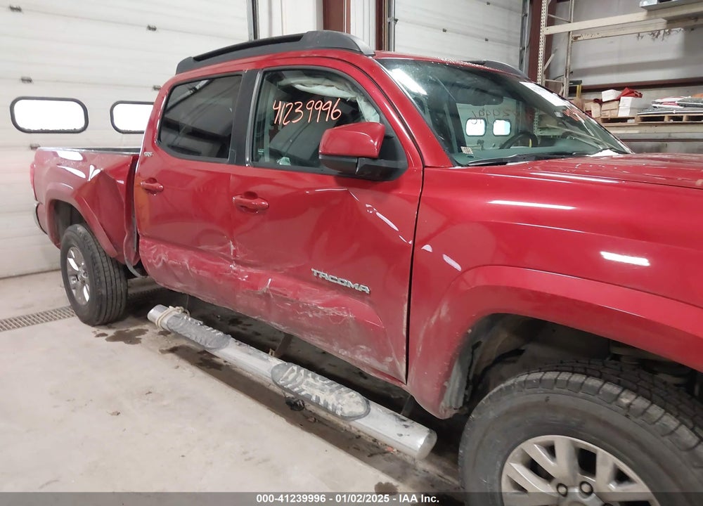 2017 TOYOTA TACOMA SR5 V6 VIN: 5TFDZ5BN8HX018651