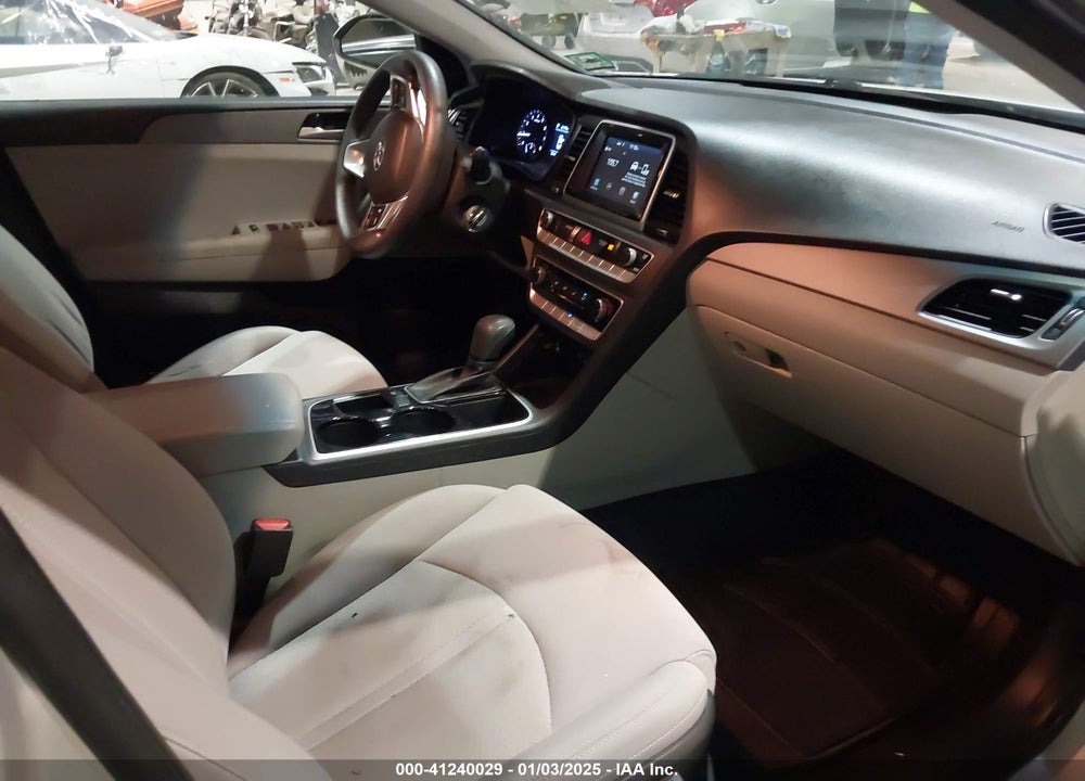 2018 HYUNDAI SONATA SE VIN: 5NPE24AF7JH689839
