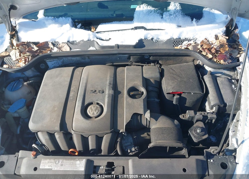 2012 VOLKSWAGEN BEETLE VIN: 3VWJP7AT4CM601556