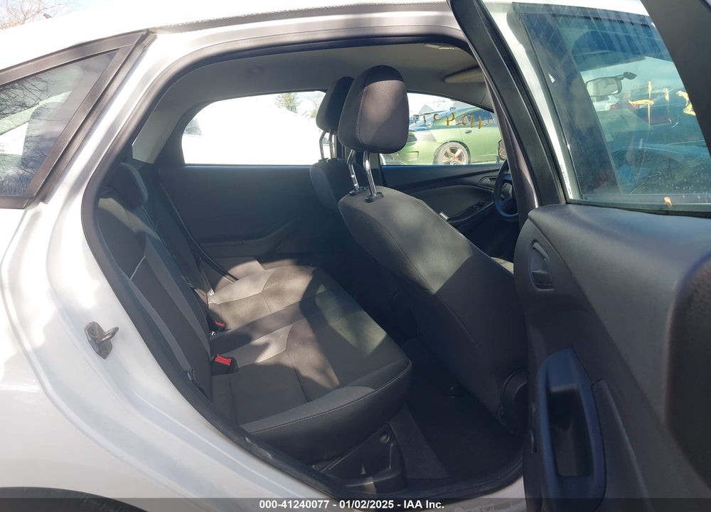 2014 FORD FOCUS S VIN: 1FADP3E22EL245628
