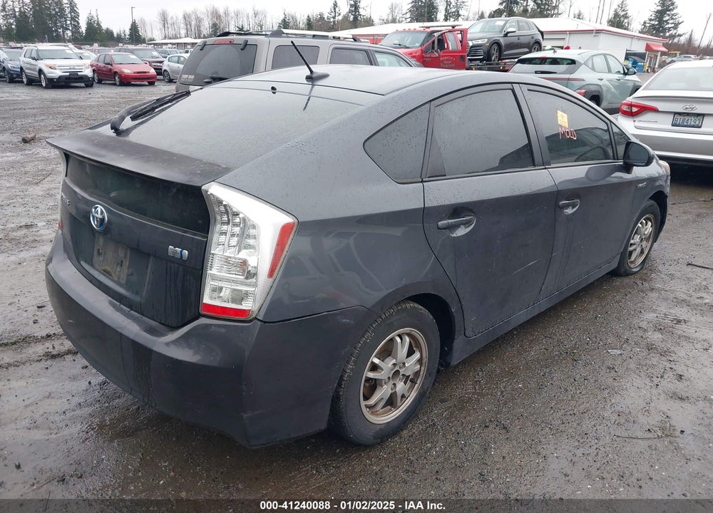 2011 TOYOTA PRIUS TWO VIN: JTDKN3DU0B1380267