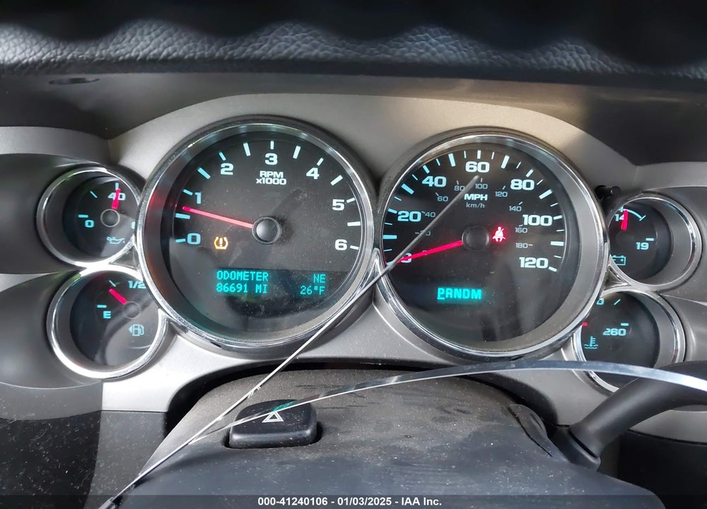 2011 CHEVROLET SILVERADO 1500 VIN: 3GCPKSE32BG274273