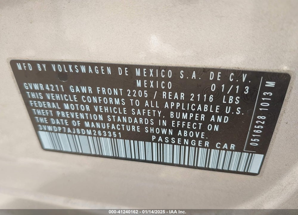 2013 VOLKSWAGEN JETTA VIN: 3VWDP7AJ8DM263351