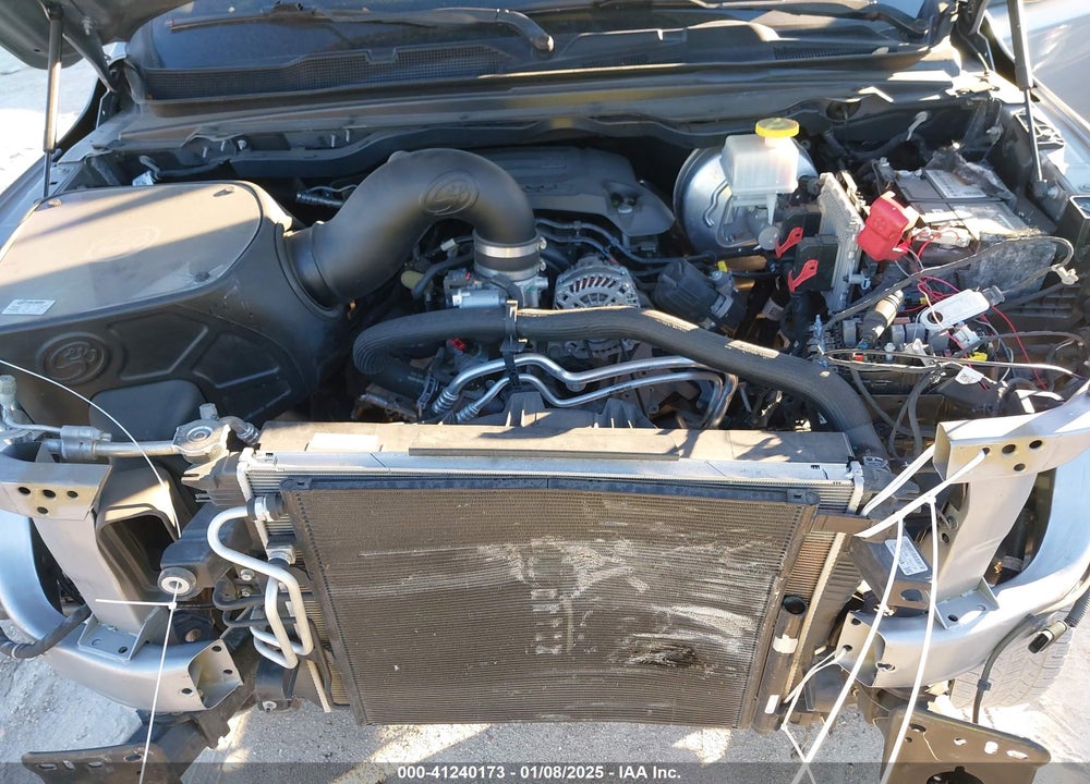 2019 RAM 1500 VIN: 1C6RREGT1KN595979