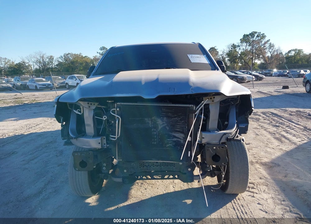 2019 RAM 1500 VIN: 1C6RREGT1KN595979