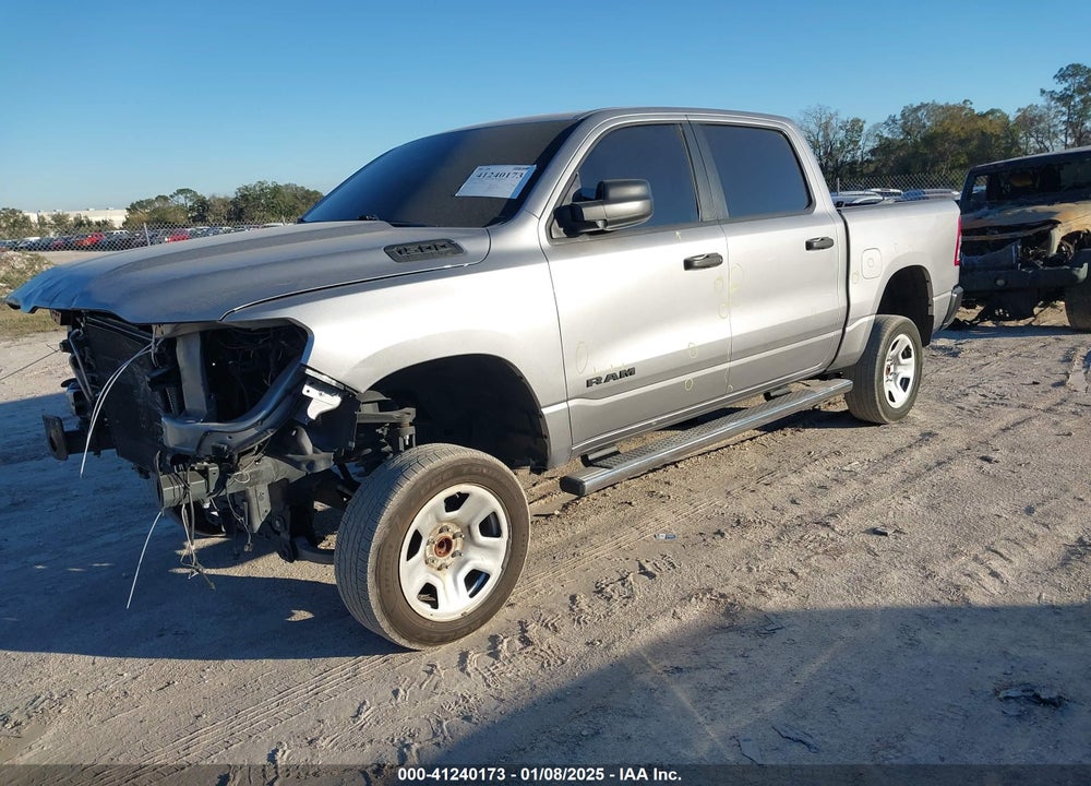 2019 RAM 1500 VIN: 1C6RREGT1KN595979